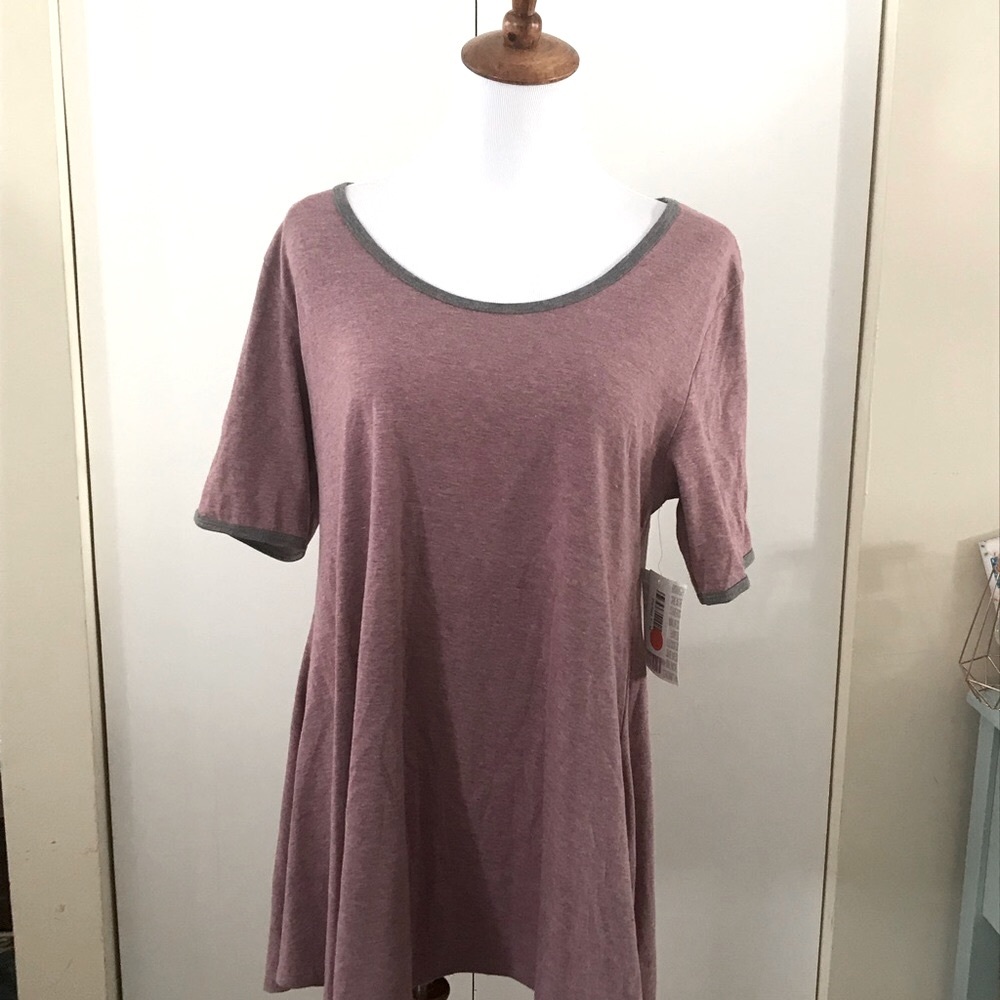 NWT Perfect T